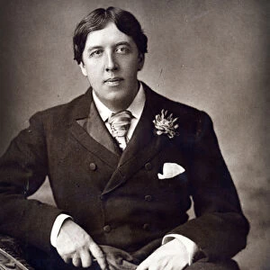 Oscar Wilde, 1889 (carbon print photo)