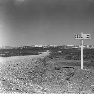 The road to Widtsoe from Panquitah, Utah, 1936. Creator: Dorothea Lange
