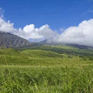 Hawaii, Maui, Haleakala, Kaupo Gap, Green And Calm On A Warm Day