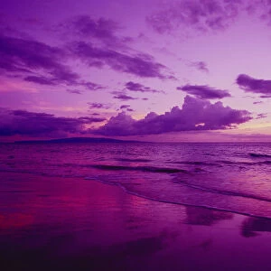 Hawaii, Maui, Kihei, Sunset, Purple Sky, Shoreline At Kamaole Beach