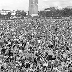 Hyde Park Pop Festival. July 1970 70-6854-013