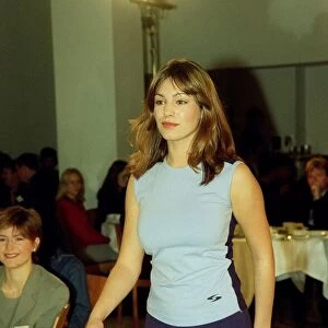 Kelly Brook Model November 98 Modeling Littlewoods catalogue clothes walking in
