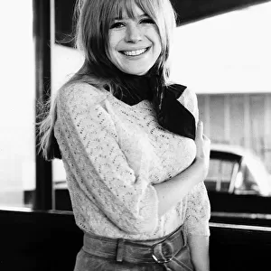 Marianne Faithfull pop singer actress 1966