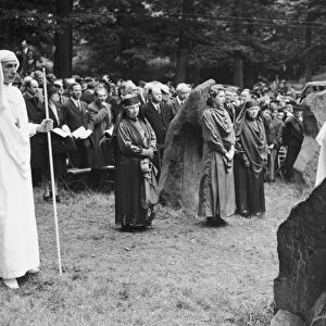 Princess Elizabeth is invested Honorary Ovate to the Gorsedd of the Bards of Wales