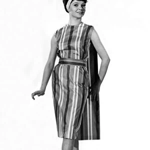 Reveille Fashions: Meriel Weston. June 1961 P006352