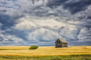 Abandoned Building Along The Roads Of Rural Saskatchewan; Saskatchewan, Canada Abandoned Building Along The Roads Of Rural Saskatchewan; Saskatchewan, Canada