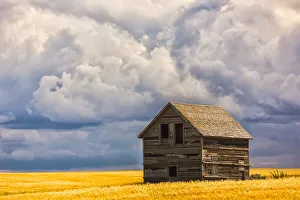 Abandoned Building Along The Roads Of Rural Saskatchewan; Saskatchewan, Canada Abandoned Building Along The Roads Of Rural Saskatchewan; Saskatchewan, Canada