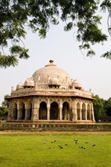 India, New Delhi, Beautiful Peaceful Park, Isa Khan Tomb Burial Sites India, New Delhi, Beautiful Peaceful Park, Isa Khan Tomb Burial Sites